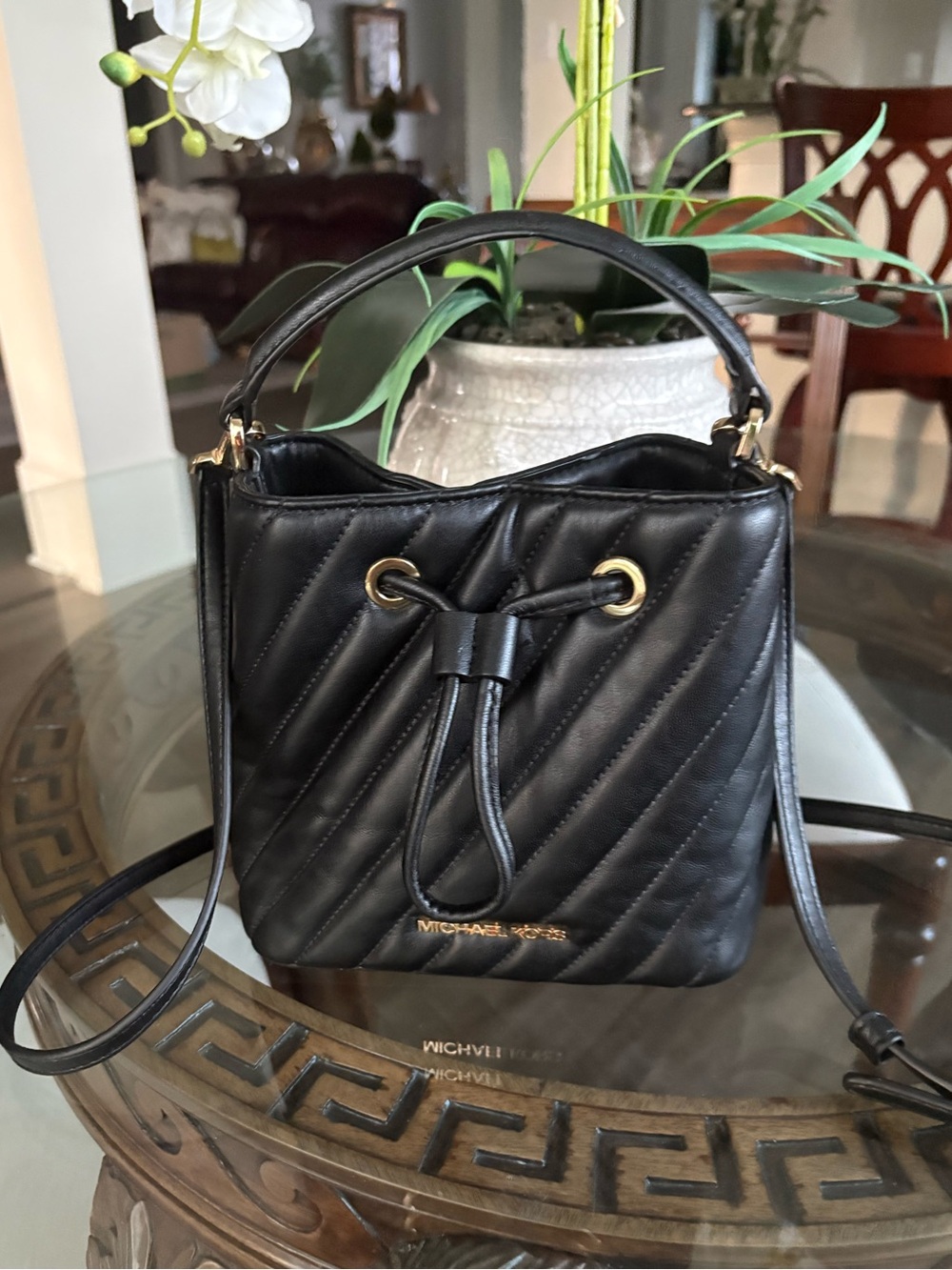 🖤🖤MICHAEL KORS SMALL SURI BLACK QUILTED CROSSBODY BAG!🖤🖤